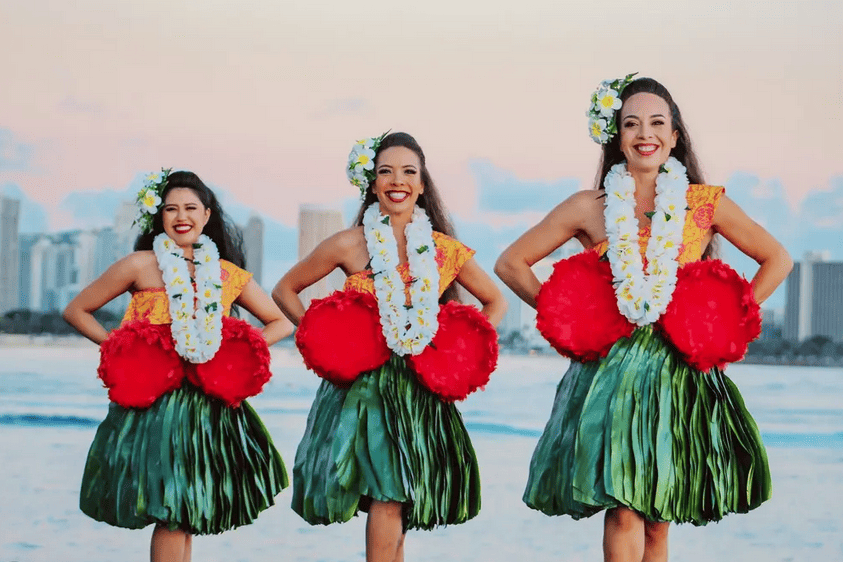 Ka Moana Luau - Aloha Tower Ka Moana Luau - Aloha Tower