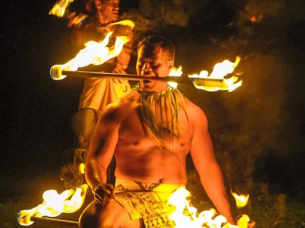 Toa Luau - Waimea Valley Toa Luau - Waimea Valley