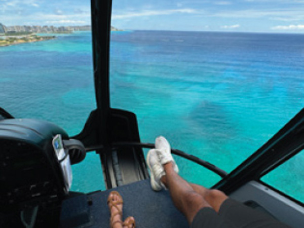 Blue Hawaiian Helicopters - Blue Skies of Oahu 
