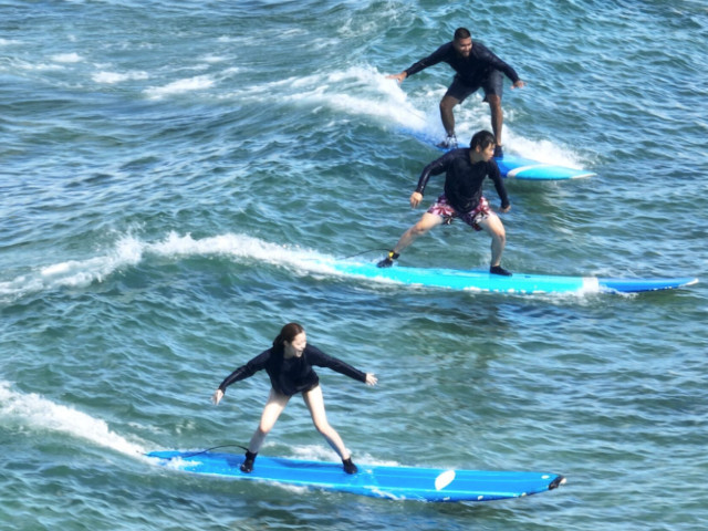 oahu surfing lessons