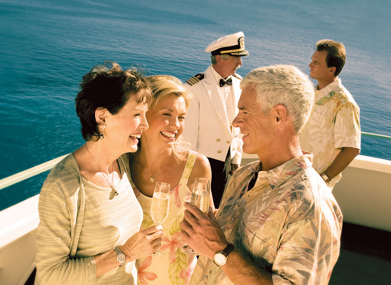 Oahu Dinner Cruises star of honolulu